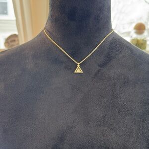 Chic Gold Triangle Pendant Necklace